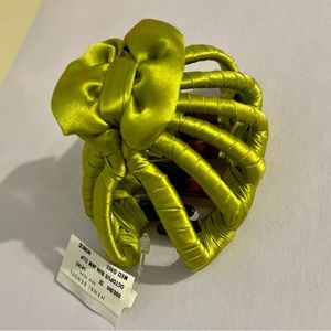 Henri Bendel Claw Clip Green